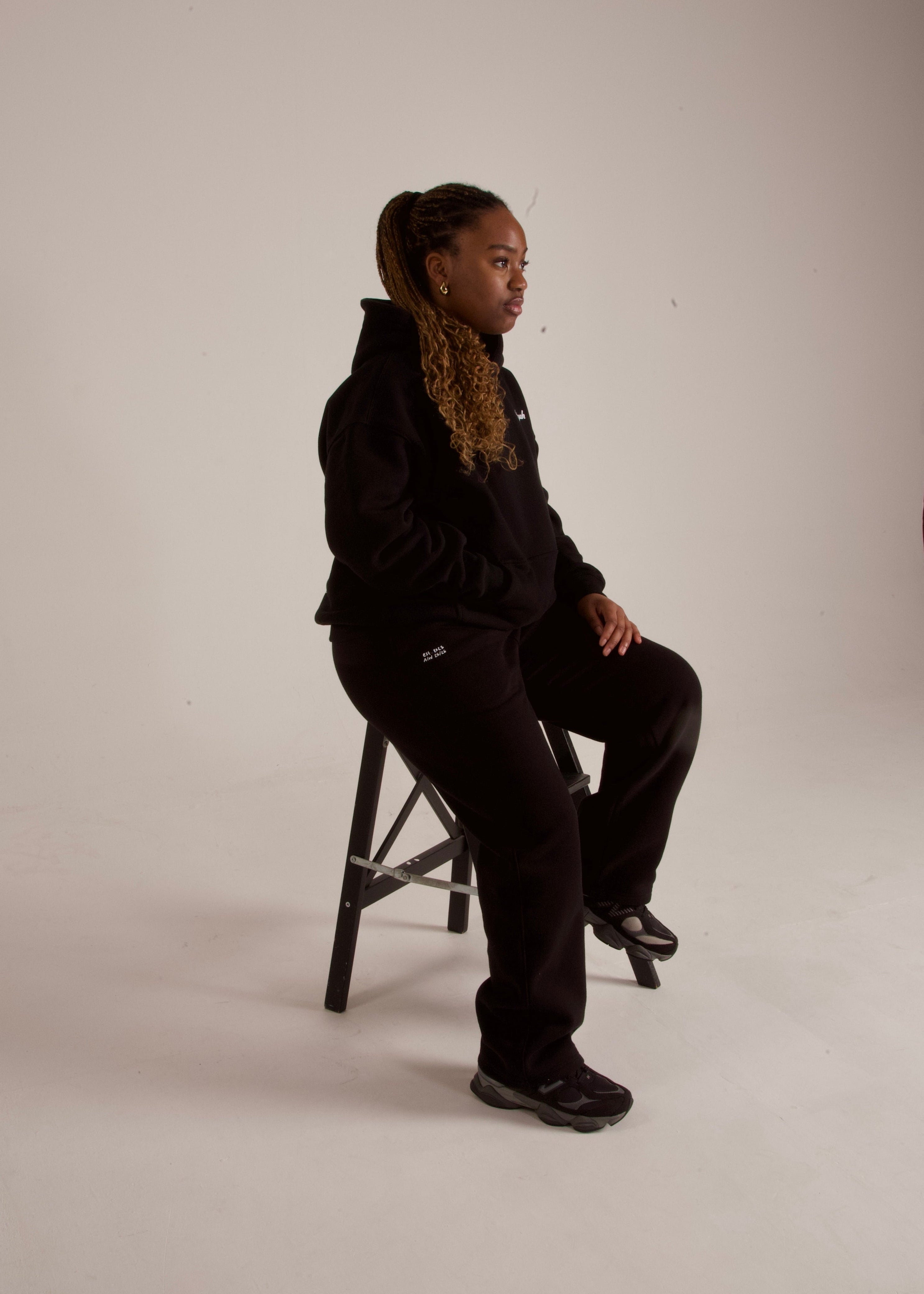 WORLDWIDE FLEECE STRAIGHT LEG JOGGERS