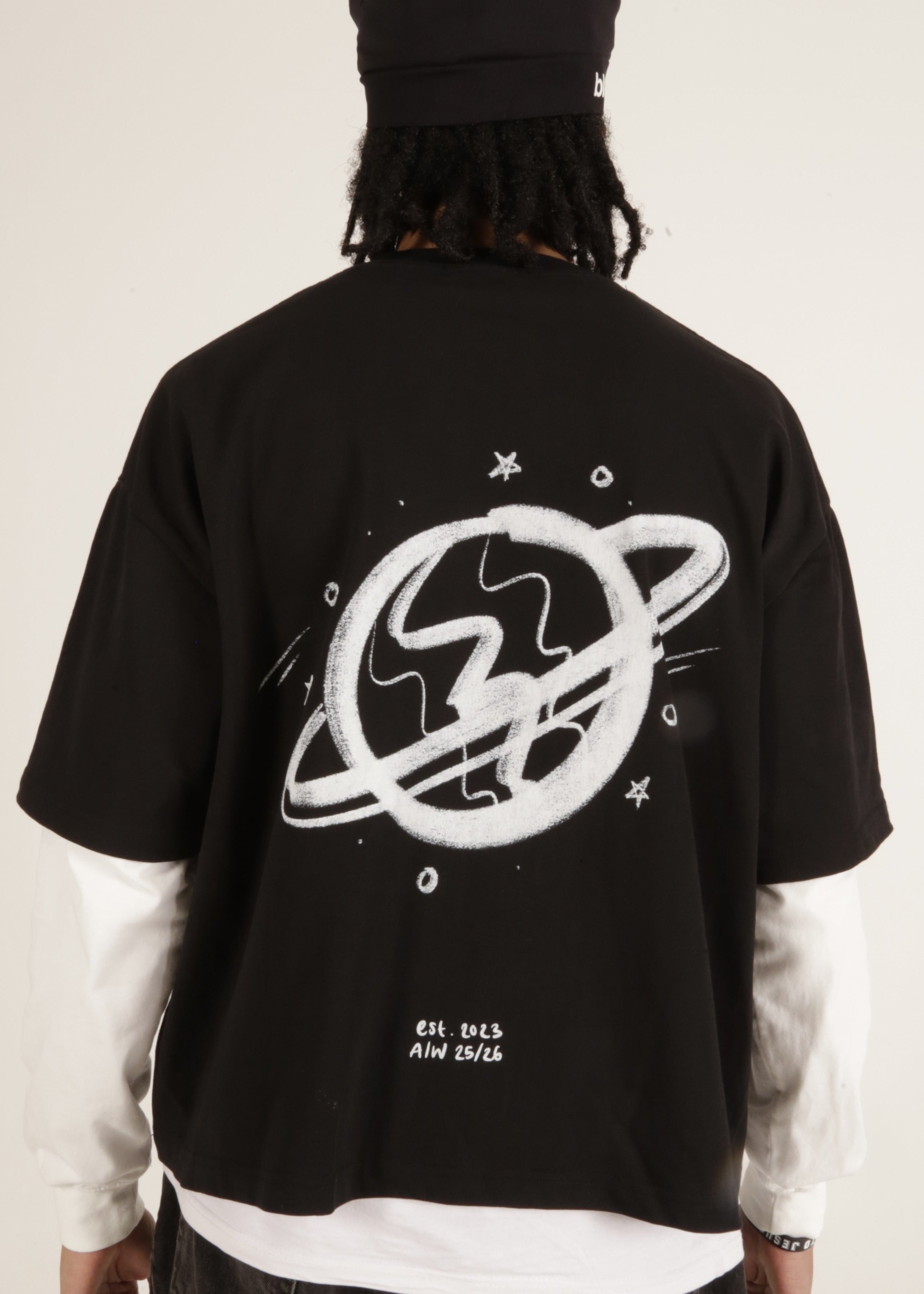 WORLDWIDE LAYERED SLEEVE TEE